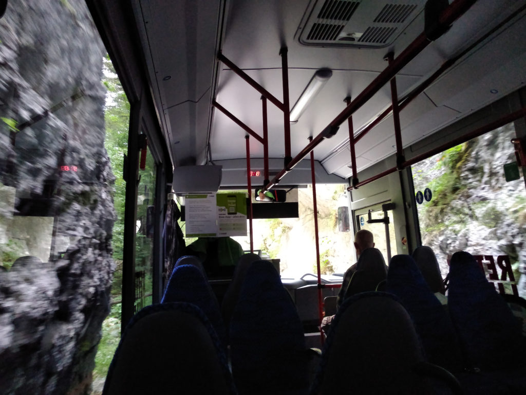 Im Bus nach Hinternasswald. Foto: Johannes Kropf