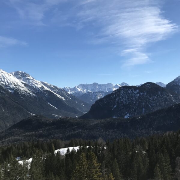 Ausblick vom Gipfel des Hohen Kranzberg. Foto: Cansu Zenger
