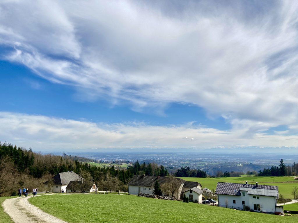 Blick ins Alpenvorland bei Großamberg. Foto: Stefan Hochhold