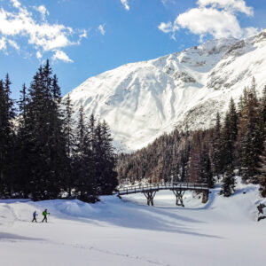 Schneeschuhwanderung rund um den Obernberger See. Foto: Tourismusverband Wipptal