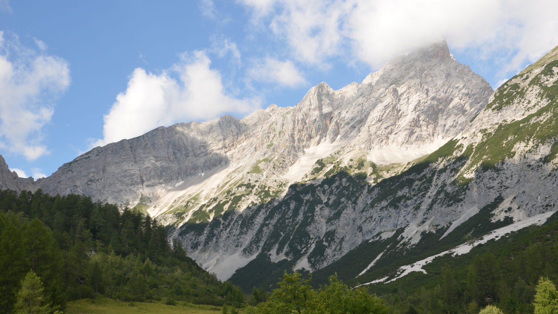 Am idyllischen Issanger. Foto Naturpark Karwendel