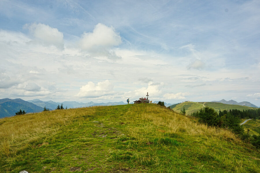 Gipfelkreuz Schaberkogel (1.888 Meter). Foto: Alpenverein Saalfelden