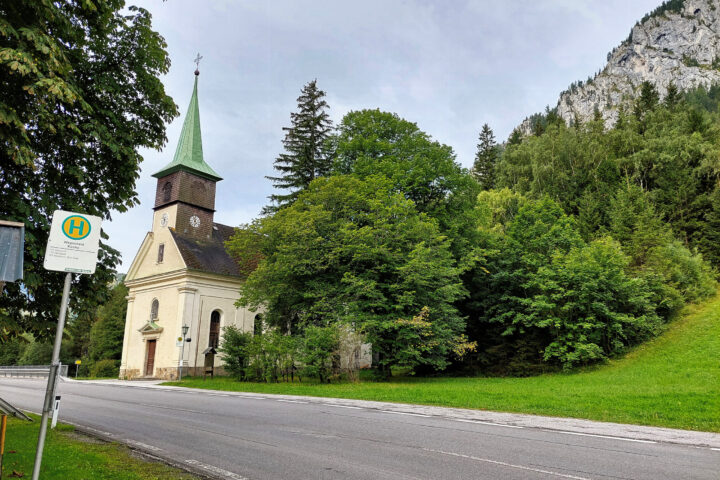 Haltestelle Wegscheid Kirche. Foto: Alice Frischherz