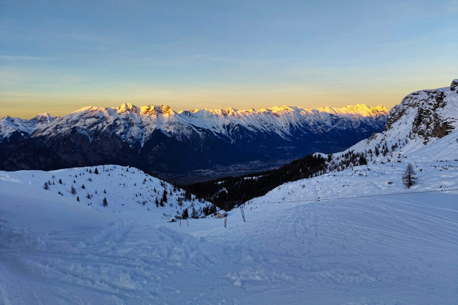 Sonnenuntergang über Innsbruck. Foto: Simon Widy